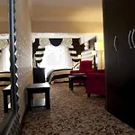 Turist فندق 4*