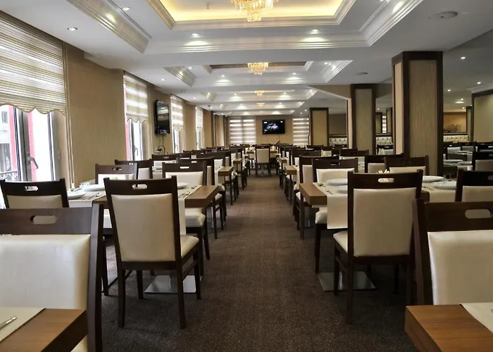 Отель Turist 4*